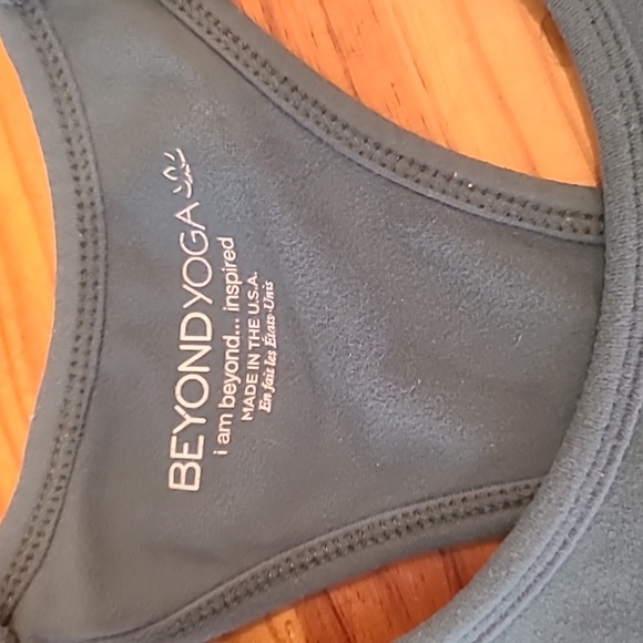 BEYOND YOGA RACER BACK TANKS (2) WITH SHELF BRA - Picture 4 of 6